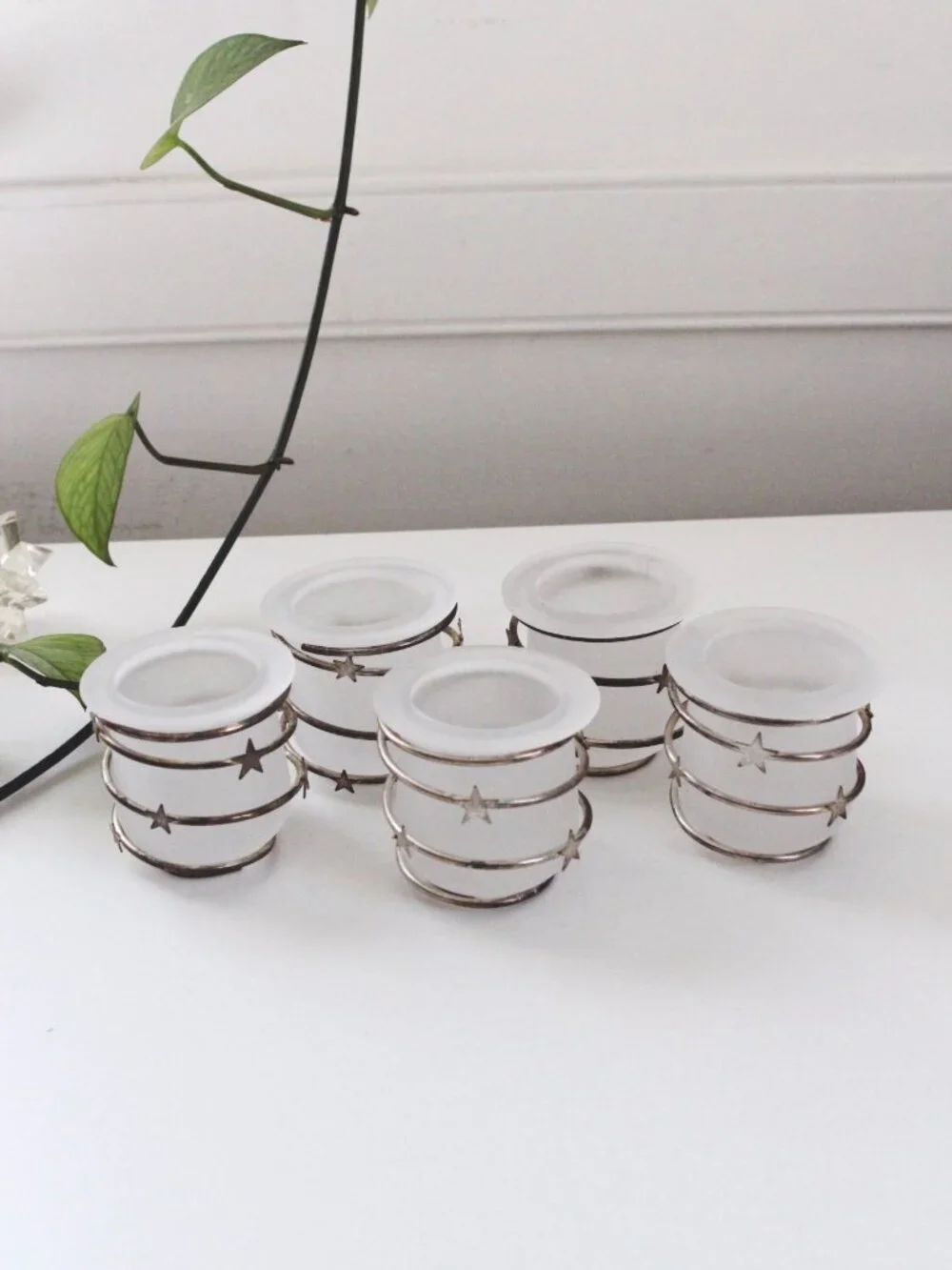 Set Of 5 Vintage Frosted Glass Tea Light Votive Candle Holders Celestial Star Si